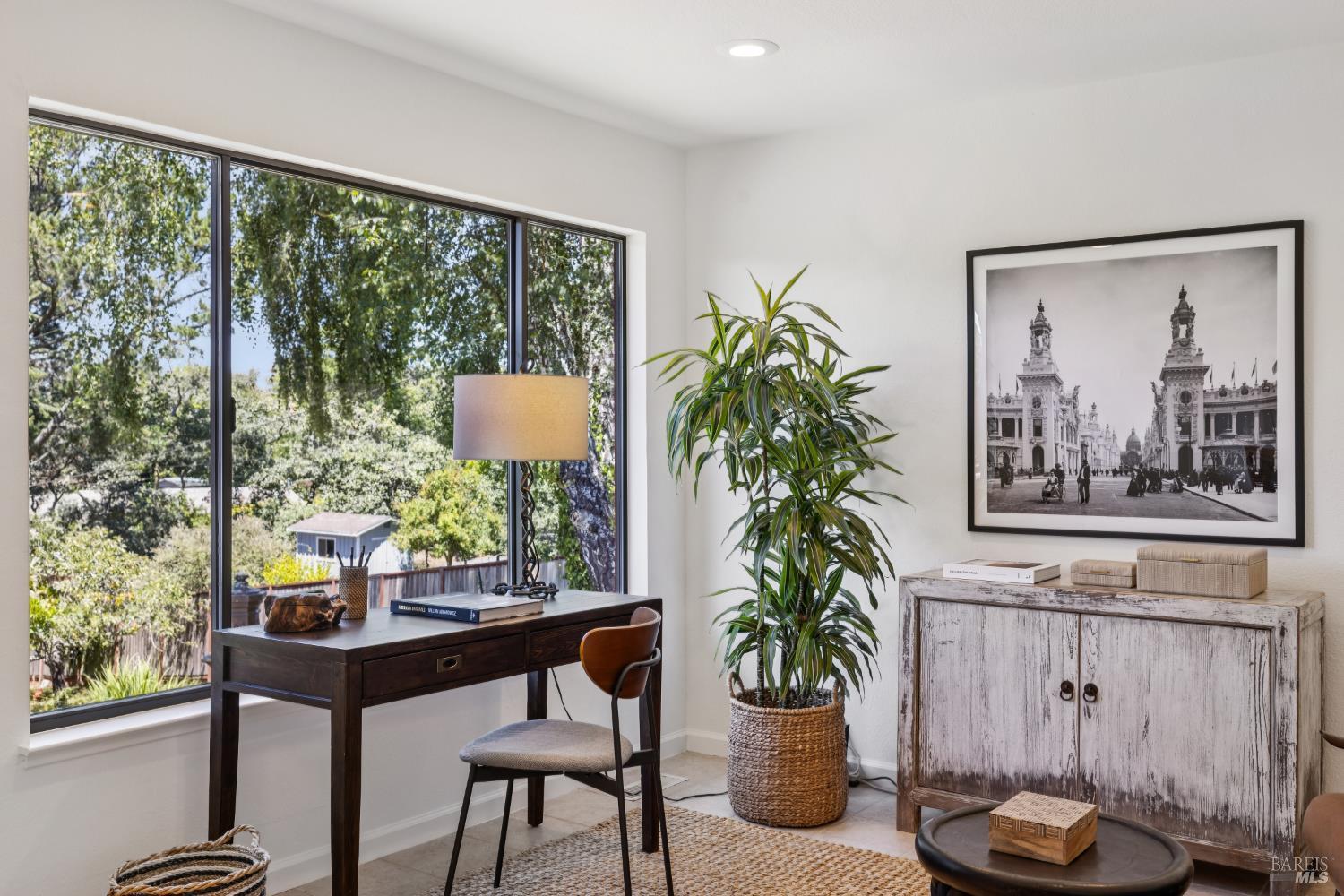 10931 Barnett Valley Road Sebastopol, CA 95472 - Photo 23 of 57 The glassed den/office...