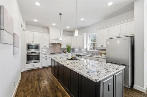 $649,996 | 2533 Lady Amide Lane, Lewisville, TX 75056