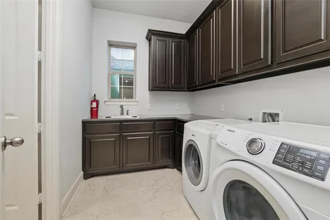 $649,996 | 2533 Lady Amide Lane, Lewisville, TX 75056