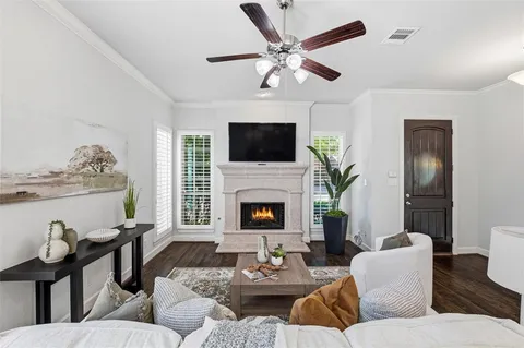 $649,996 | 2533 Lady Amide Lane, Lewisville, TX 75056