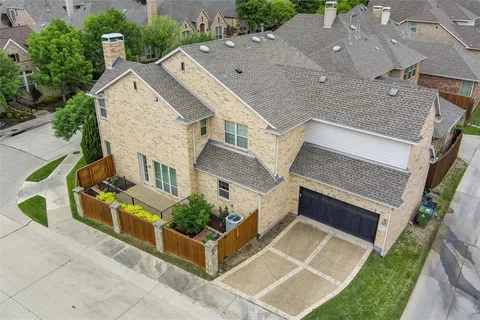 $649,996 | 2533 Lady Amide Lane, Lewisville, TX 75056