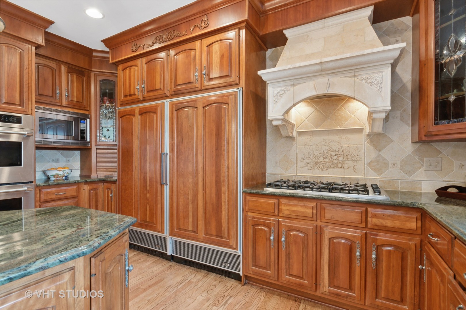 211 Otis Road Barrington Hills, IL 60010 - Photo 14 of 68 a view of a kitchen with cabinets