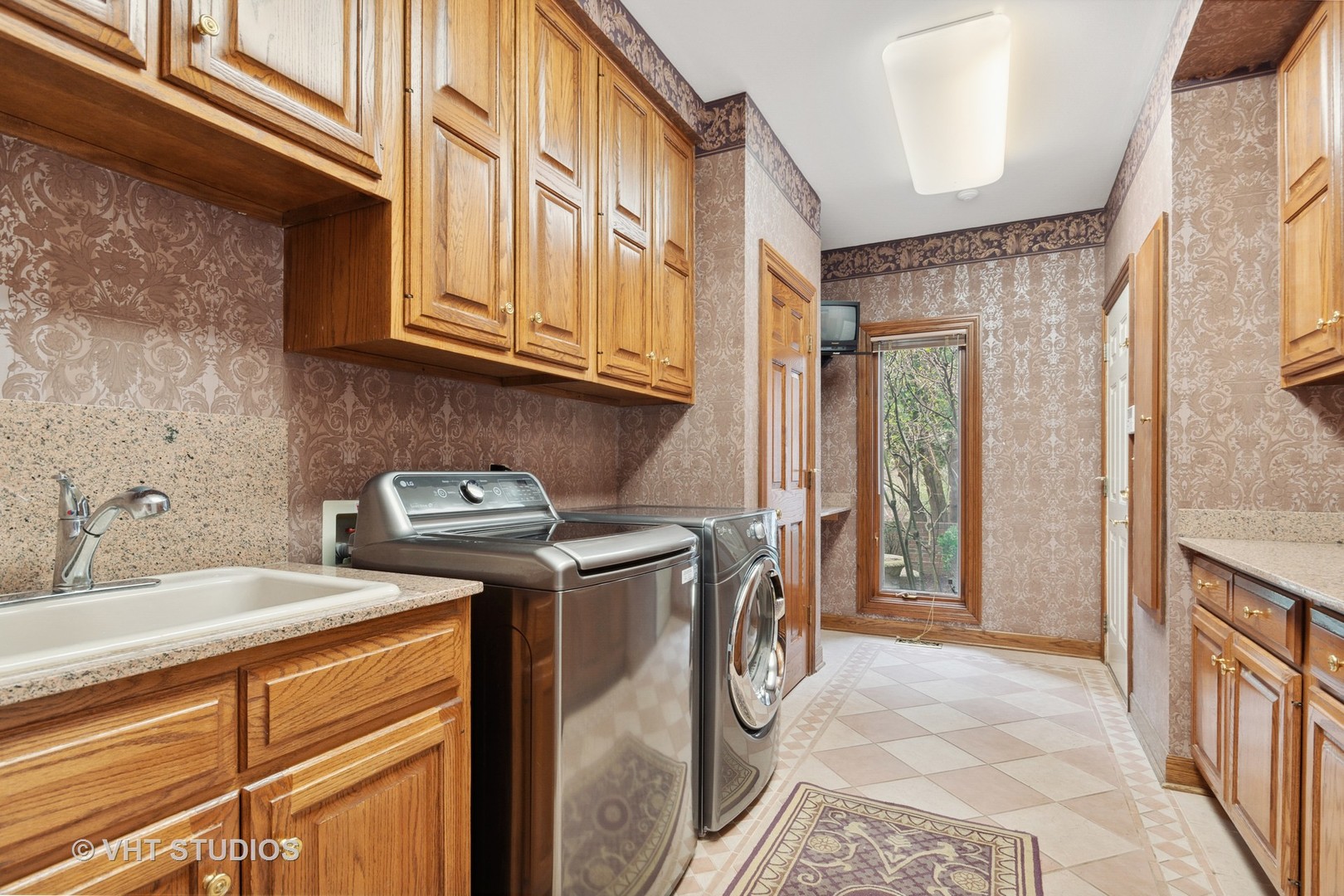 211 Otis Road Barrington Hills, IL 60010 - Photo 24 of 68