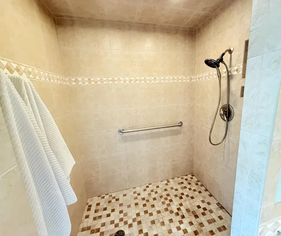 $595,000 | 20 Mulberry Lane, Babbitt, MN 55706