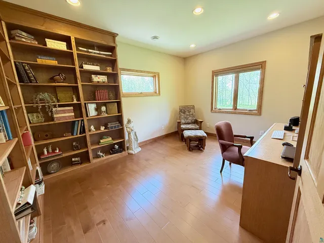 $595,000 | 20 Mulberry Lane, Babbitt, MN 55706