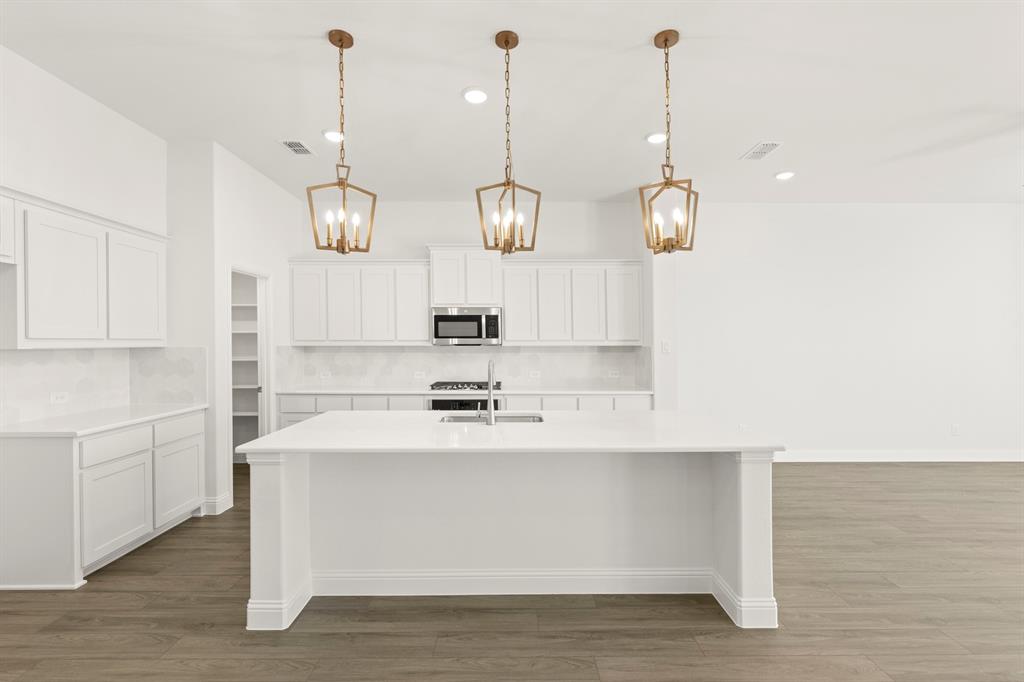 1442 Pecos Street Van Alstyne, TX 75495 - Photo 9 of 25 09_1442 Pecos St, Van Alstyne