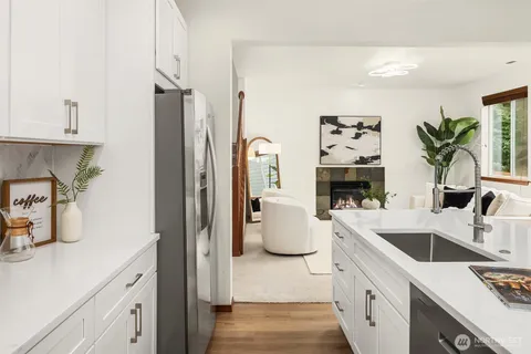 $1,250,000 | 12871 Northeast 198th Place, Woodinville, WA 98072