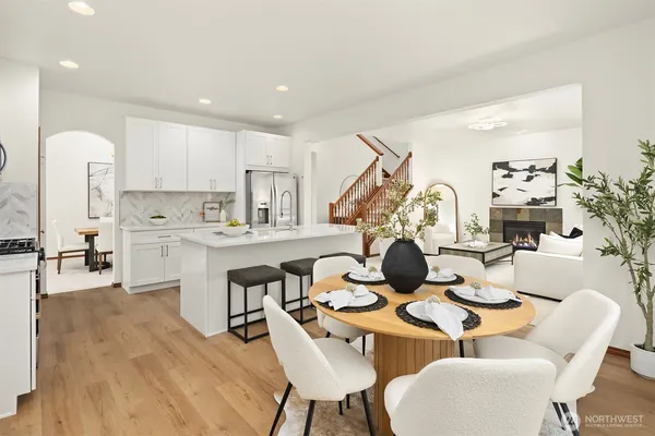 $1,250,000 | 12871 Northeast 198th Place, Woodinville, WA 98072