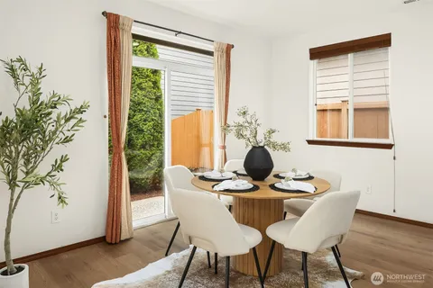 $1,250,000 | 12871 Northeast 198th Place, Woodinville, WA 98072