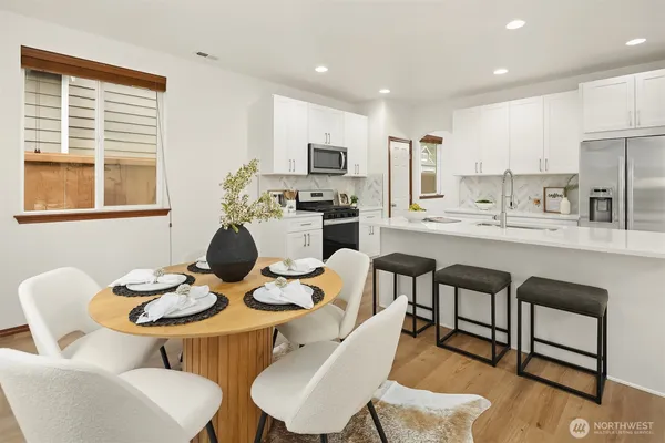 $1,250,000 | 12871 Northeast 198th Place, Woodinville, WA 98072