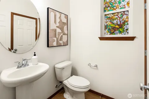 $1,250,000 | 12871 Northeast 198th Place, Woodinville, WA 98072