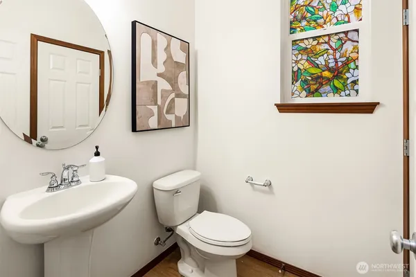 $1,250,000 | 12871 Northeast 198th Place, Woodinville, WA 98072