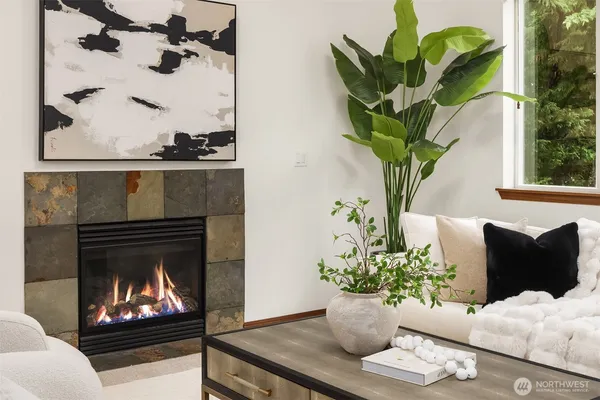 $1,250,000 | 12871 Northeast 198th Place, Woodinville, WA 98072