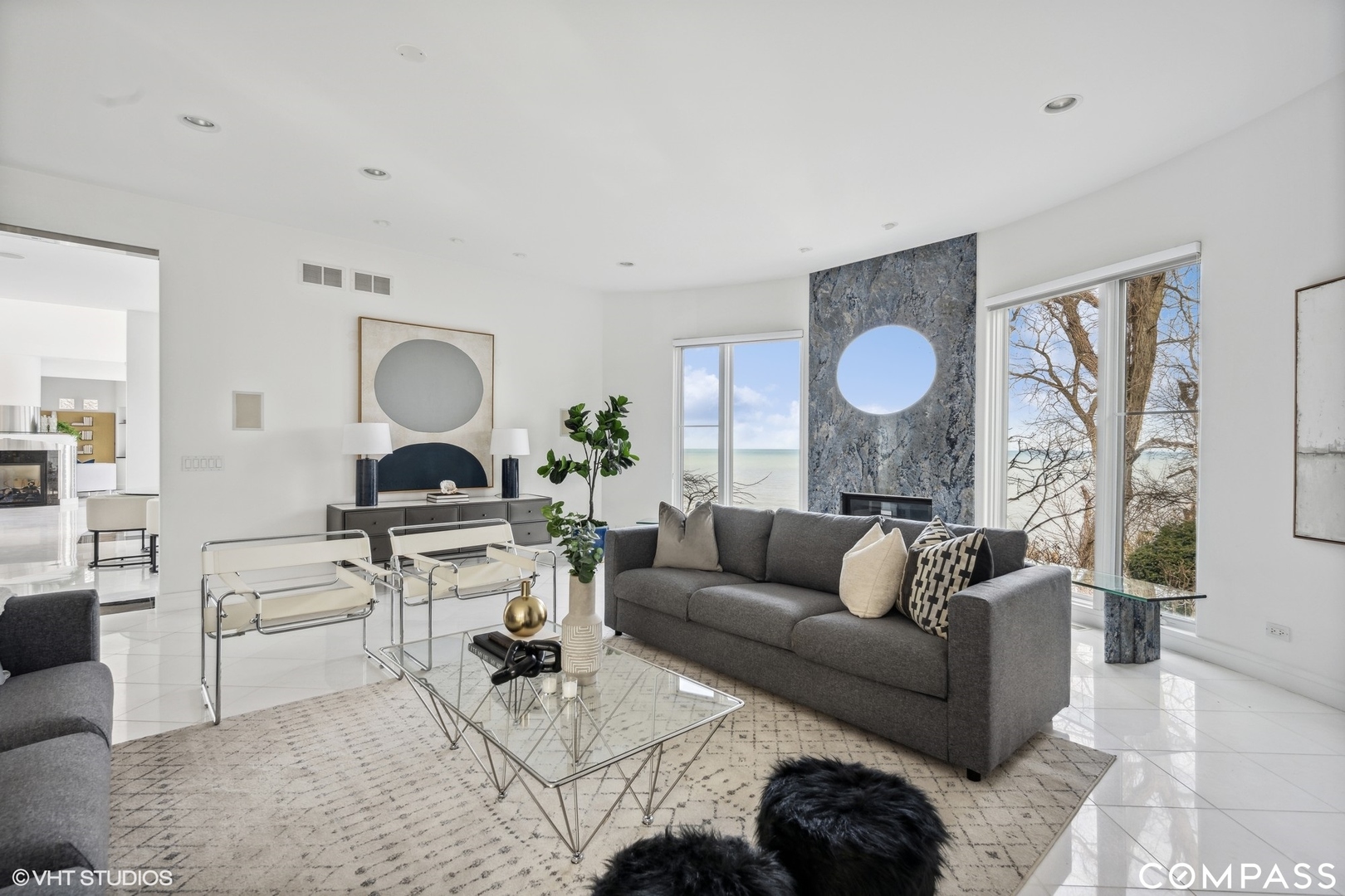 25 Aspen Lane Glencoe, IL 60022 - Photo 12 of 47 a living room with furniture and a large window
