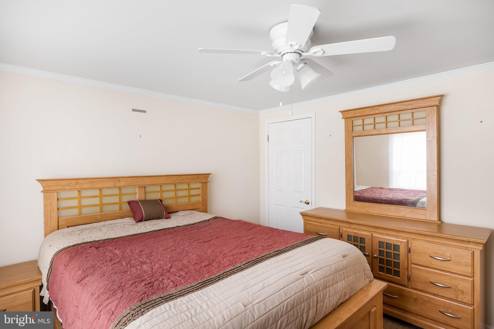 19 Swift Dr Run Sicklerville, NJ 08081 - Photo 14 of 22