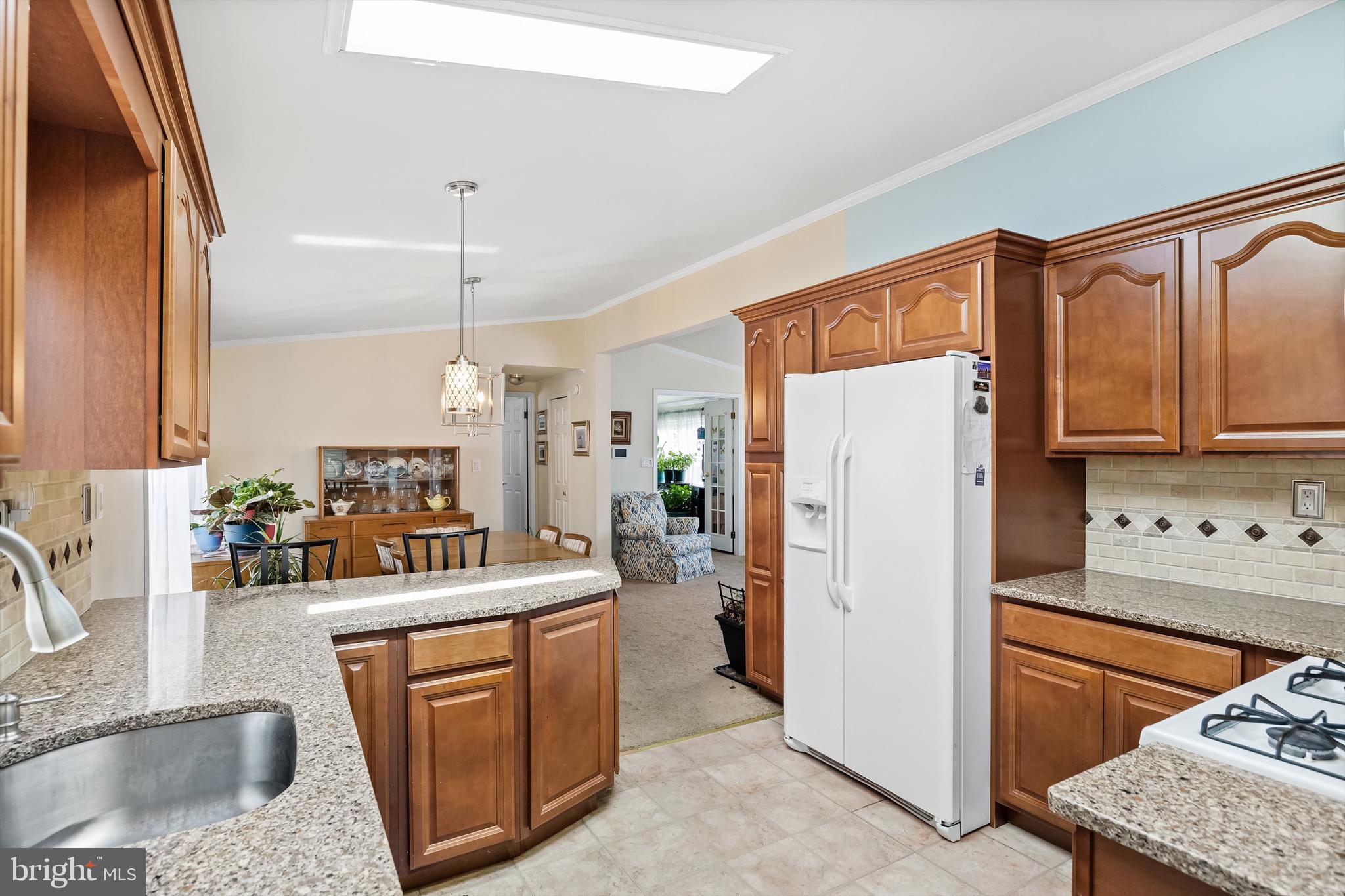 19 Swift Dr Run Sicklerville, NJ 08081 - Photo 10 of 22