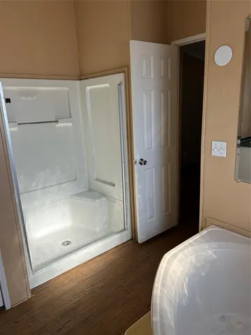 $1,600 | 102 Sunny Brook Court, Springtown, TX 76082