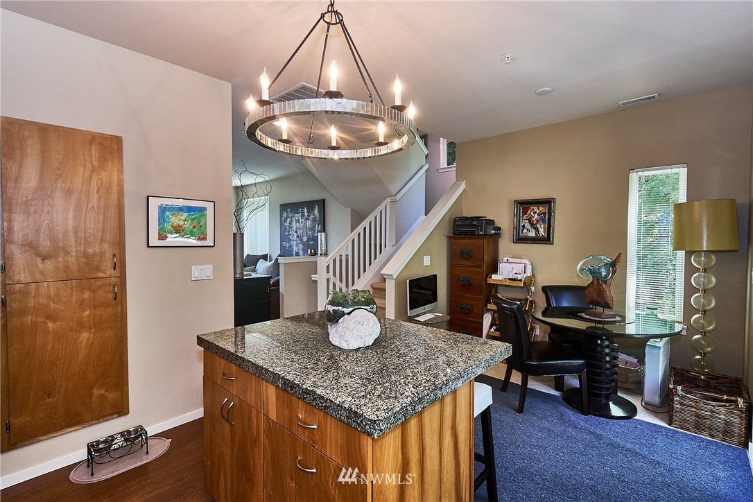 73 Sky Ridge Road Northwest Issaquah, WA 98027 - Photo 7 of 20