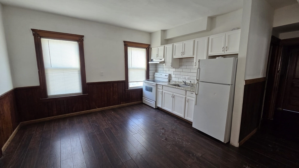 33 Jefferson Street, Unit 2 Worcester, MA 01604 - Photo 6 of 10