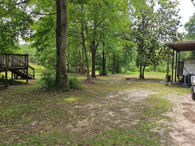 $299,900 | 607 Hewett Road, DeFuniak Springs, FL 32435