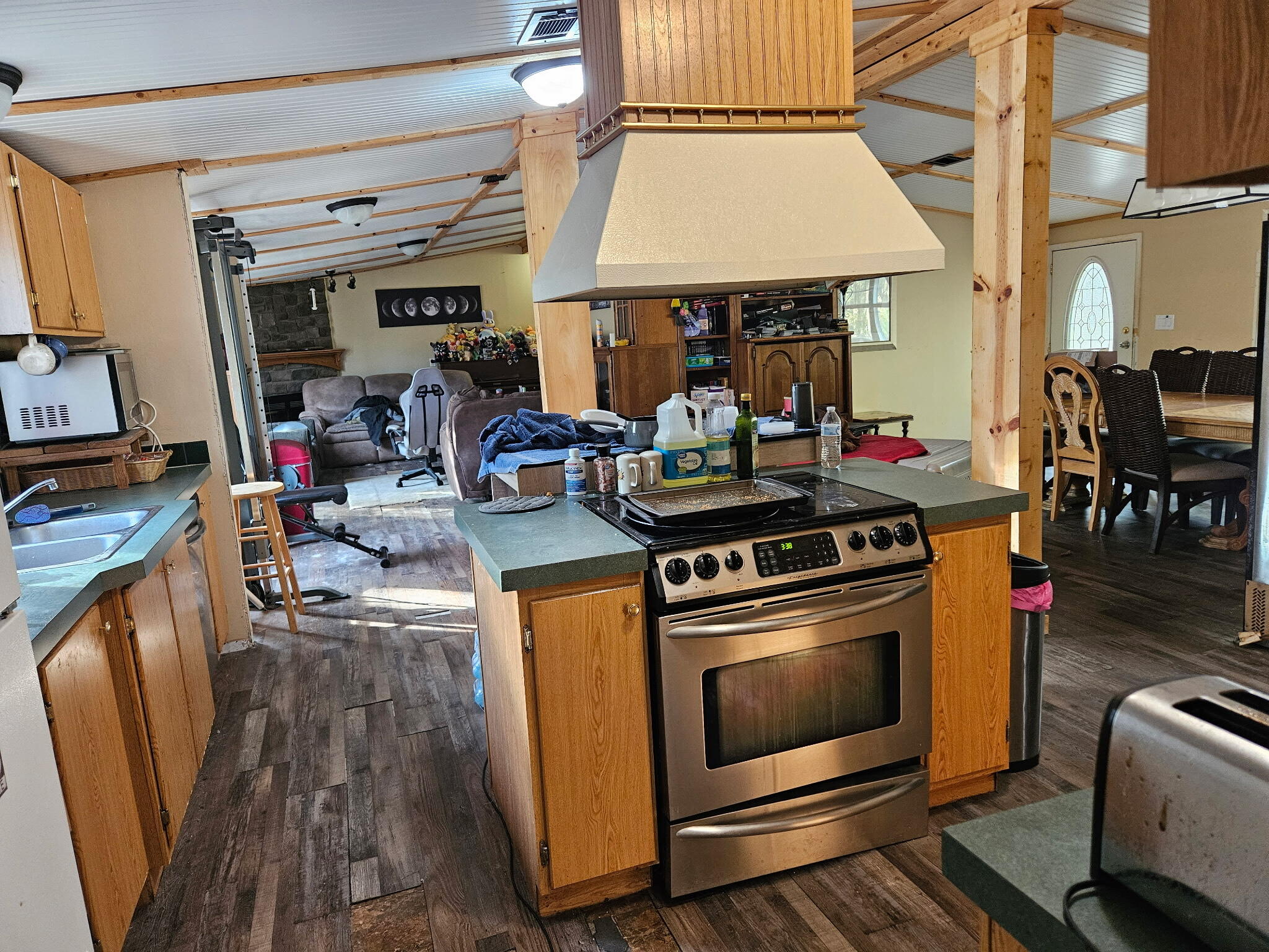 607 Hewett Road DeFuniak Springs, FL 32435 - Photo 8 of 15 Kitchen partial