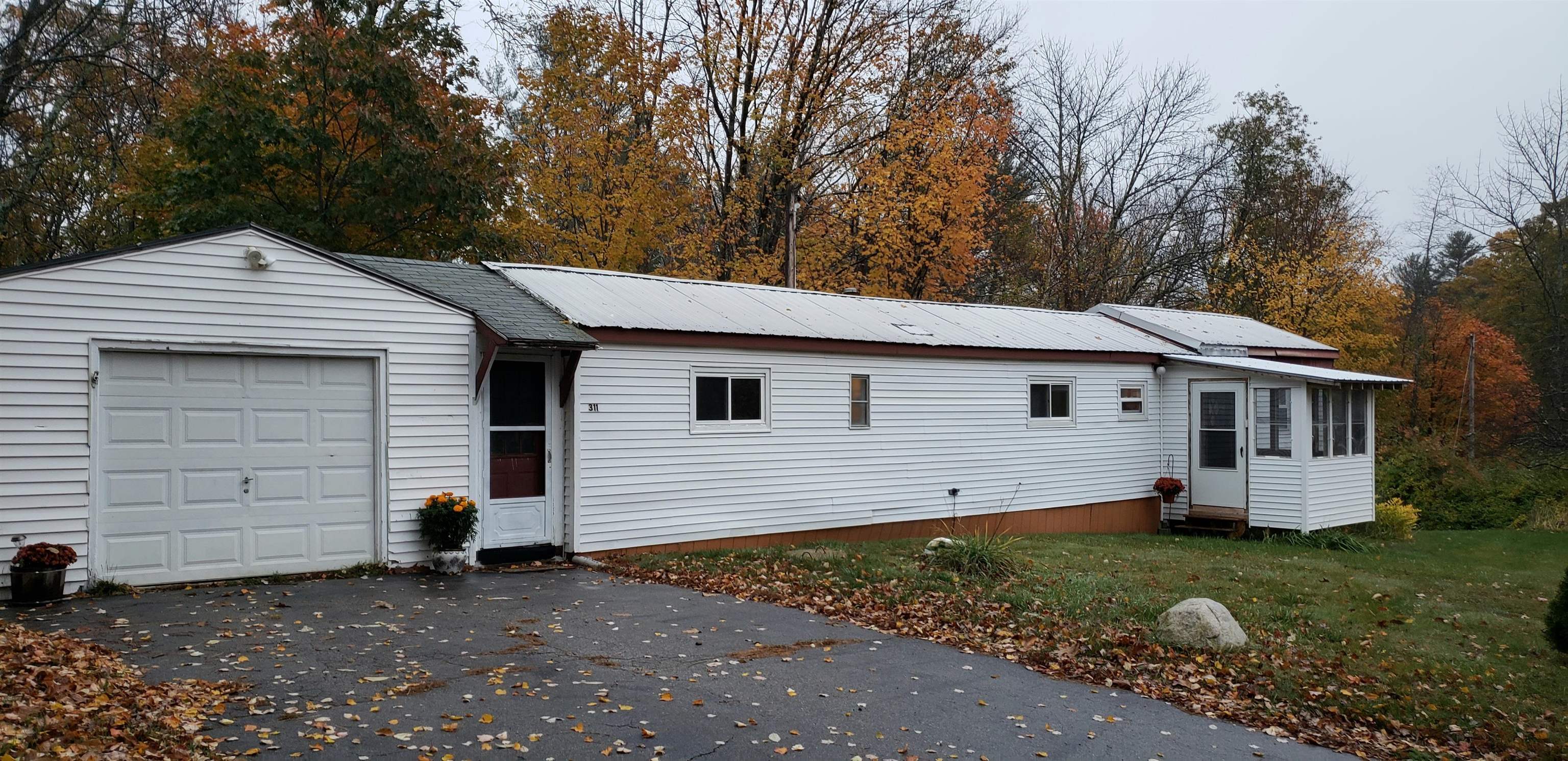 311 Birch Hill Road New Durham, NH 03855 - Photo 1 of 36 Gallery Image 1