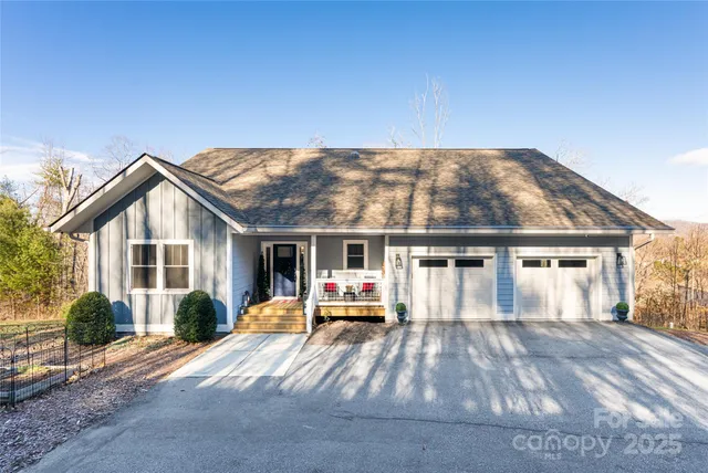 $709,000 | 307 Kristy Cabe Drive, Fletcher, NC 28732