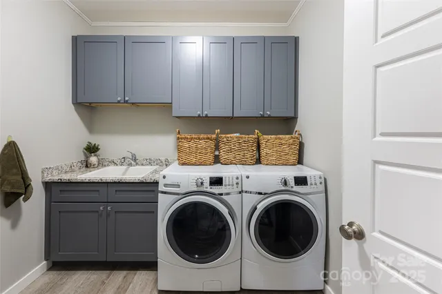 $709,000 | 307 Kristy Cabe Drive, Fletcher, NC 28732