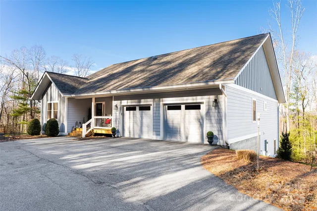 $709,000 | 307 Kristy Cabe Drive, Fletcher, NC 28732