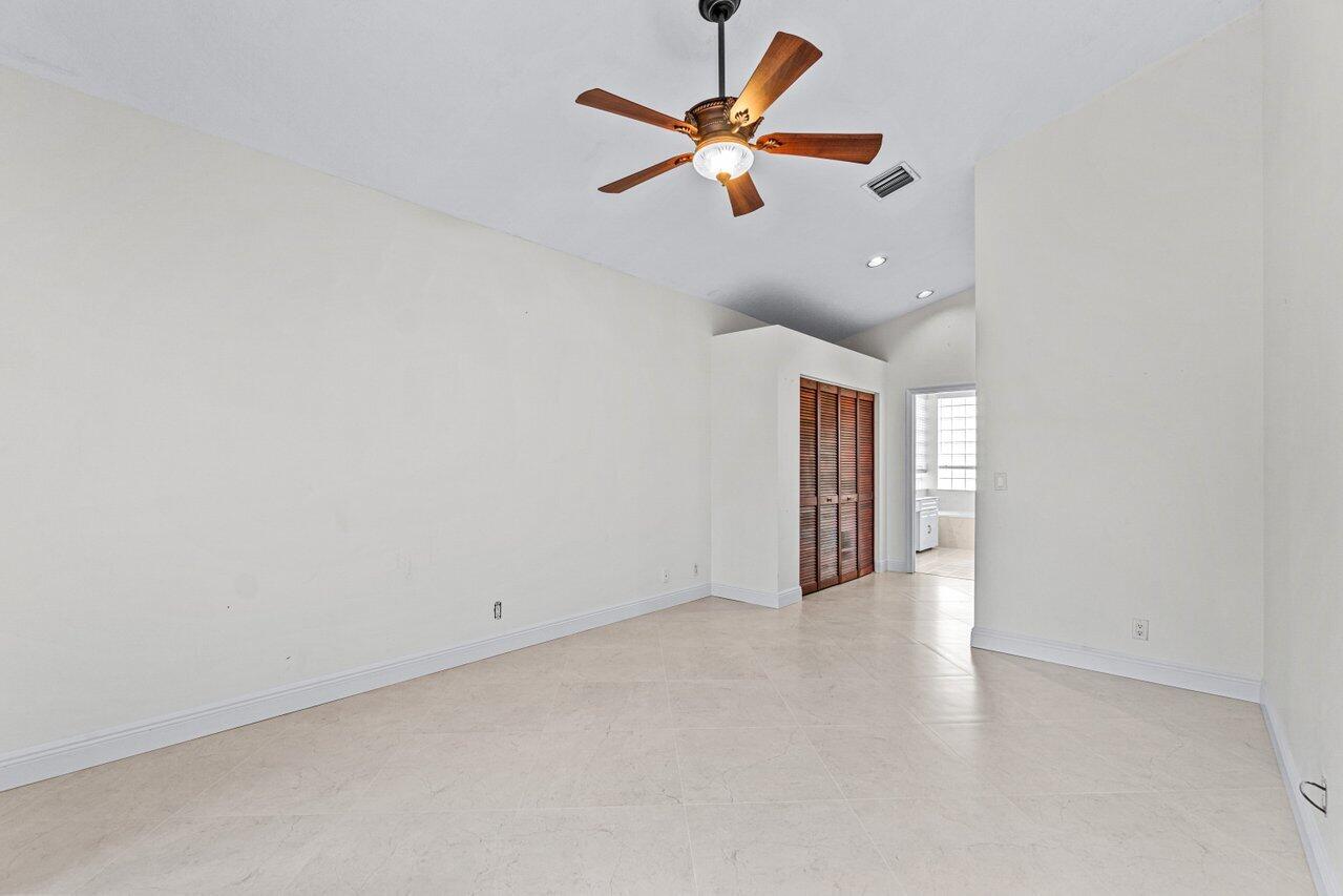 22272 Holcomb Place Boca Raton, FL 33428 - Photo 16 of 33 016-22272HolcombPlace-BocaRaton-FL-33428