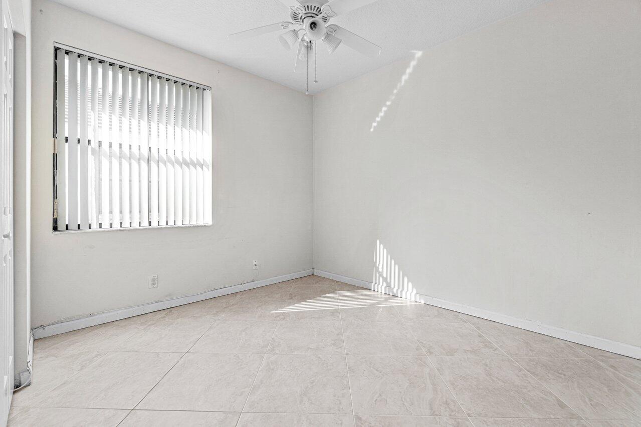22272 Holcomb Place Boca Raton, FL 33428 - Photo 27 of 33 027-22272HolcombPlace-BocaRaton-FL-33428