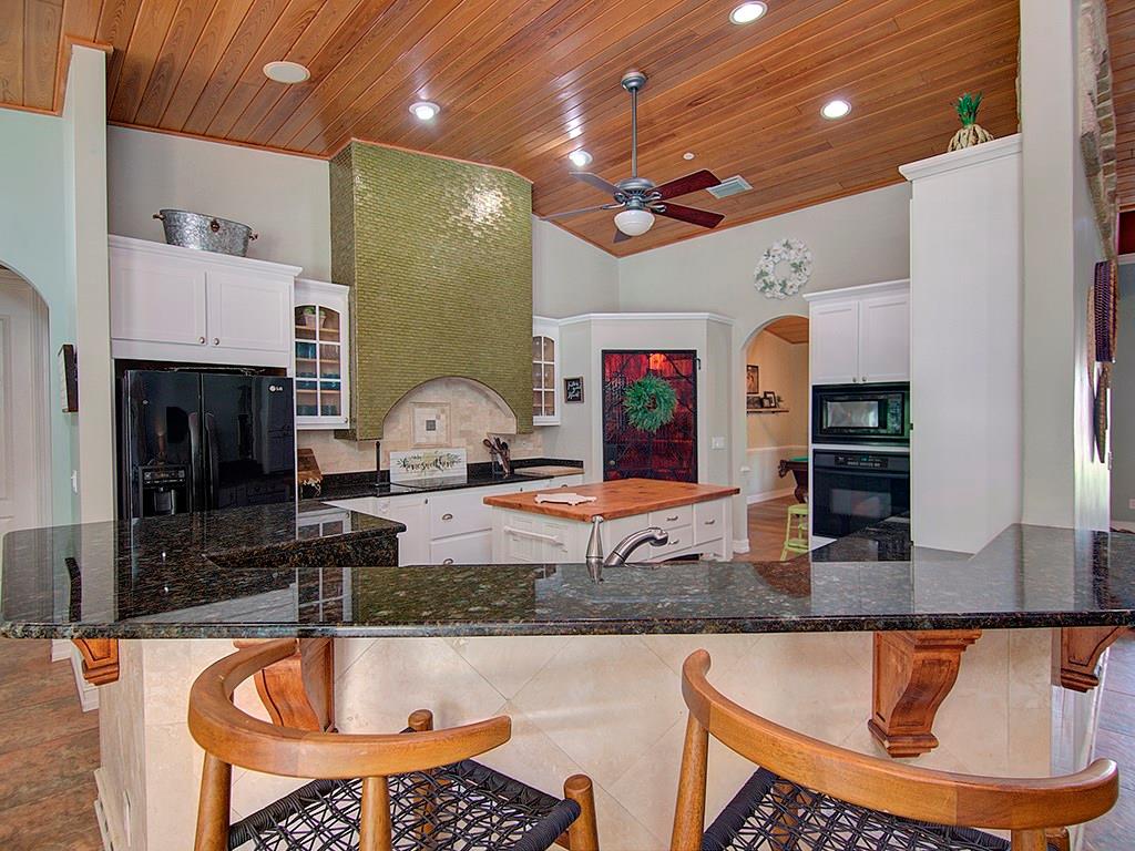 879 Southeast Waterside Way Stuart, FL 34997 - Photo 11 of 37 Gallery Image 11