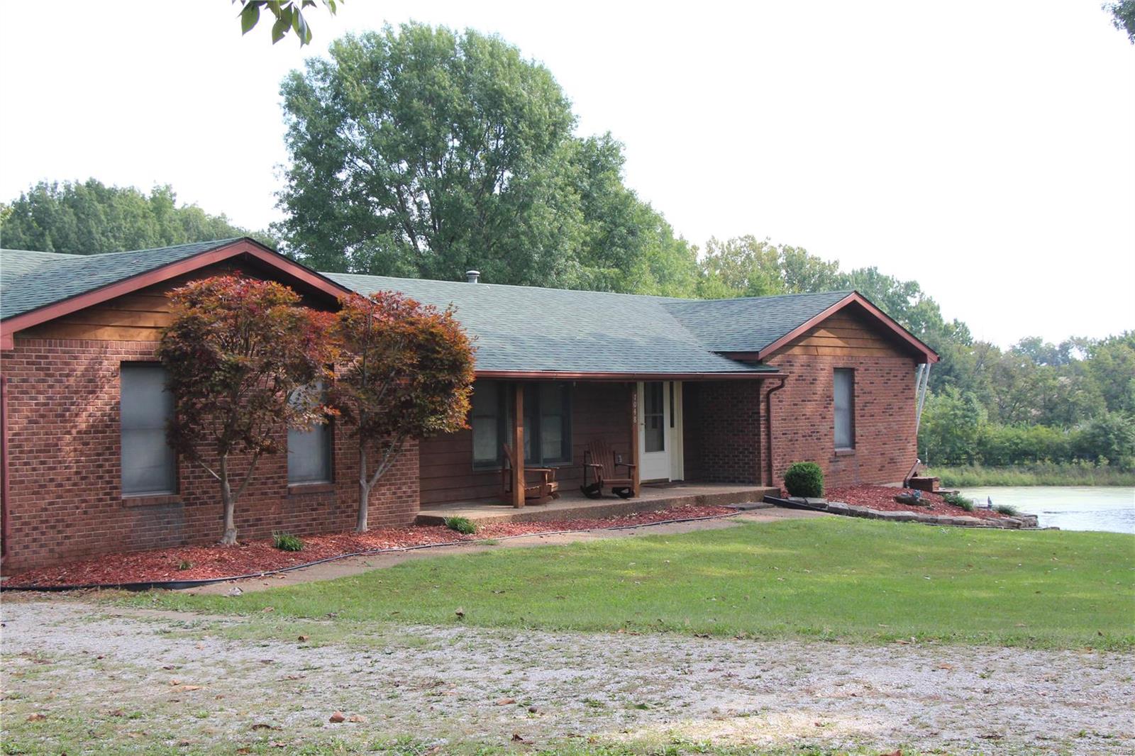 7048 Prairietown Road Edwardsville, IL 62025 - Photo 1 of 34 Gallery Image 1