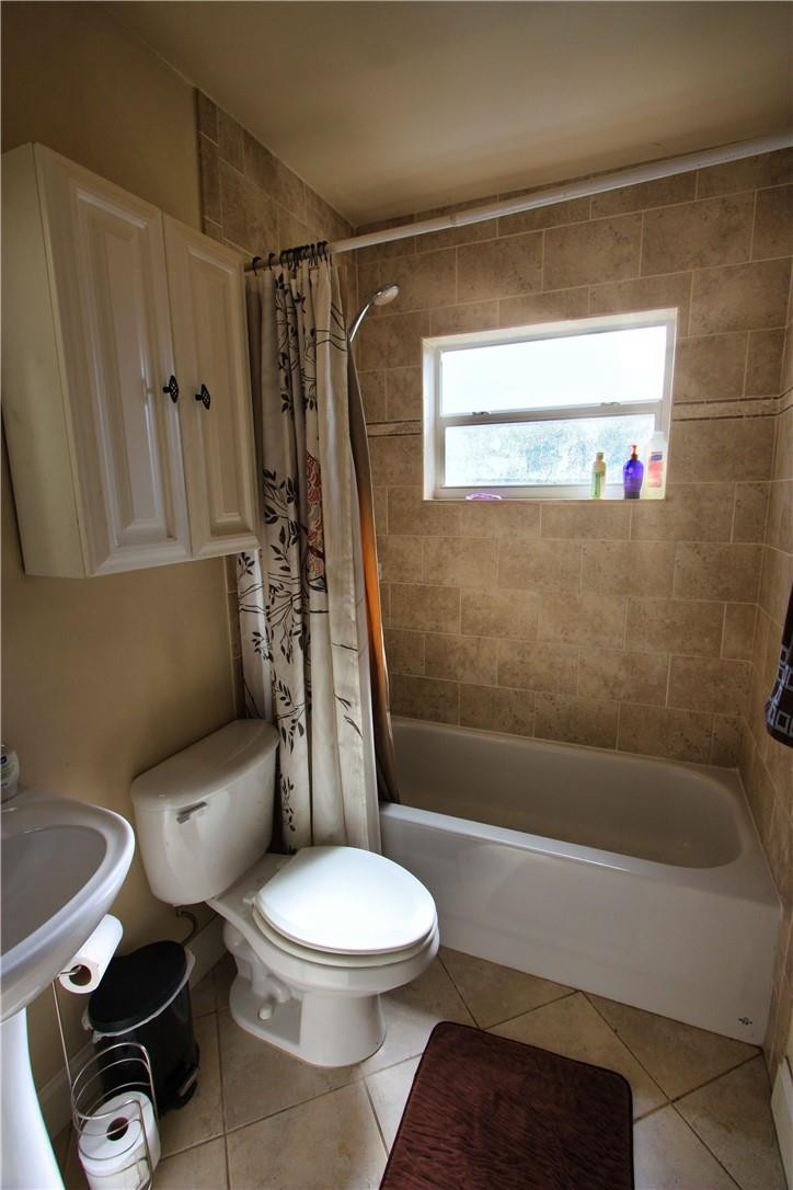 11138 Ladino Street Boca Raton, FL 33428 - Photo 6 of 17 Guest bathroom Updated.