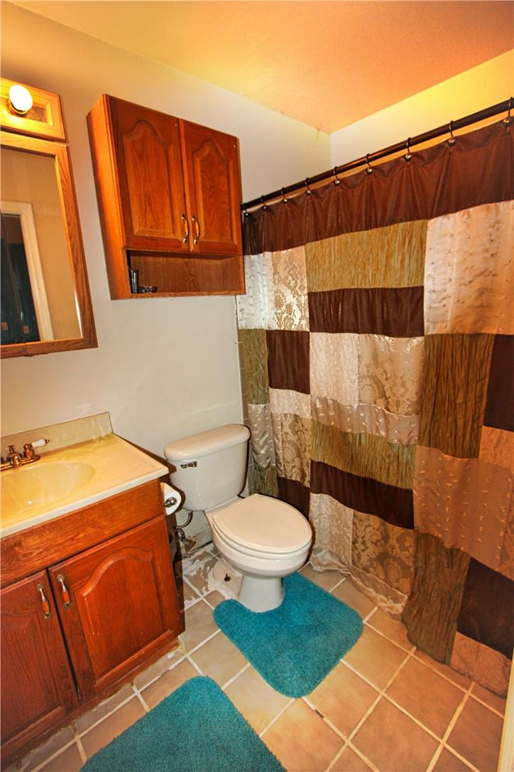 11138 Ladino Street Boca Raton, FL 33428 - Photo 10 of 17 Master bathroom