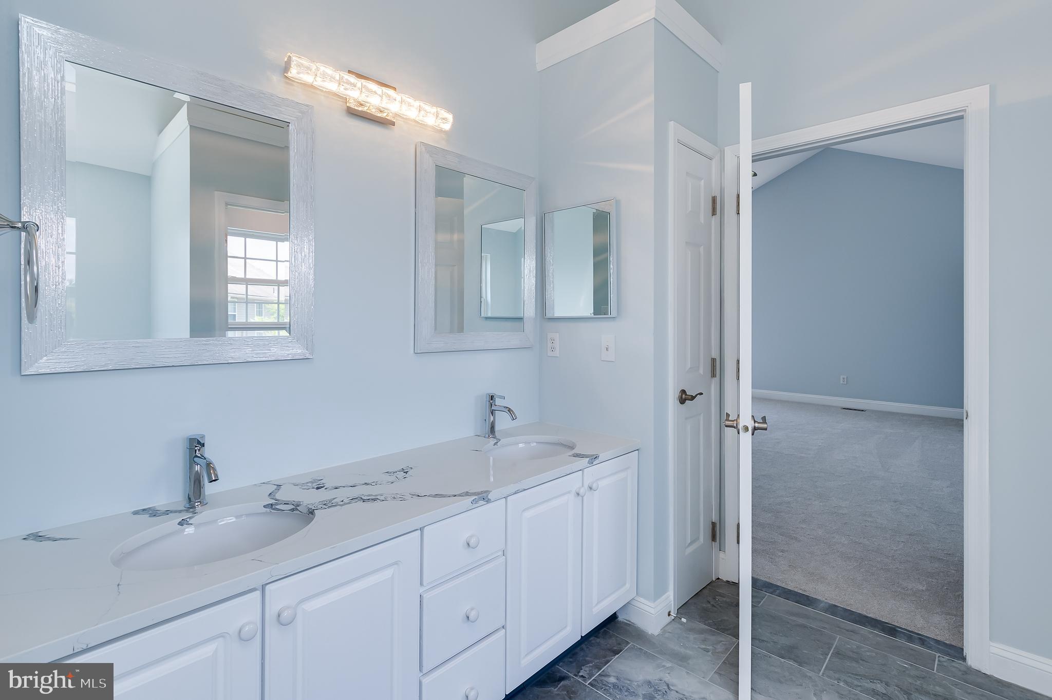 90 Anthony Drive Burlington, NJ 08016 - Photo 37 of 83 Hallway Bathroom