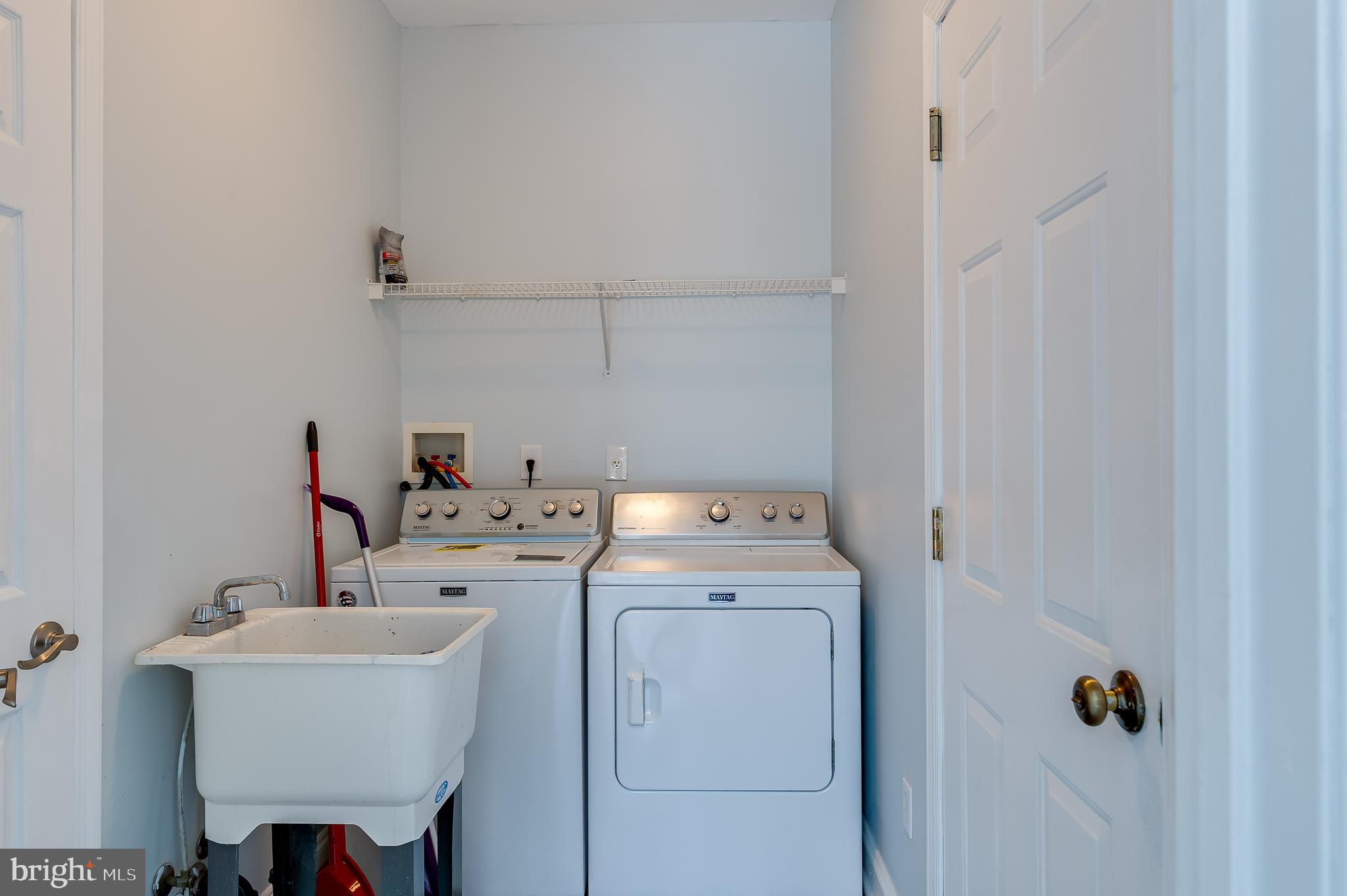 90 Anthony Drive Burlington, NJ 08016 - Photo 40 of 83 Laundry Room