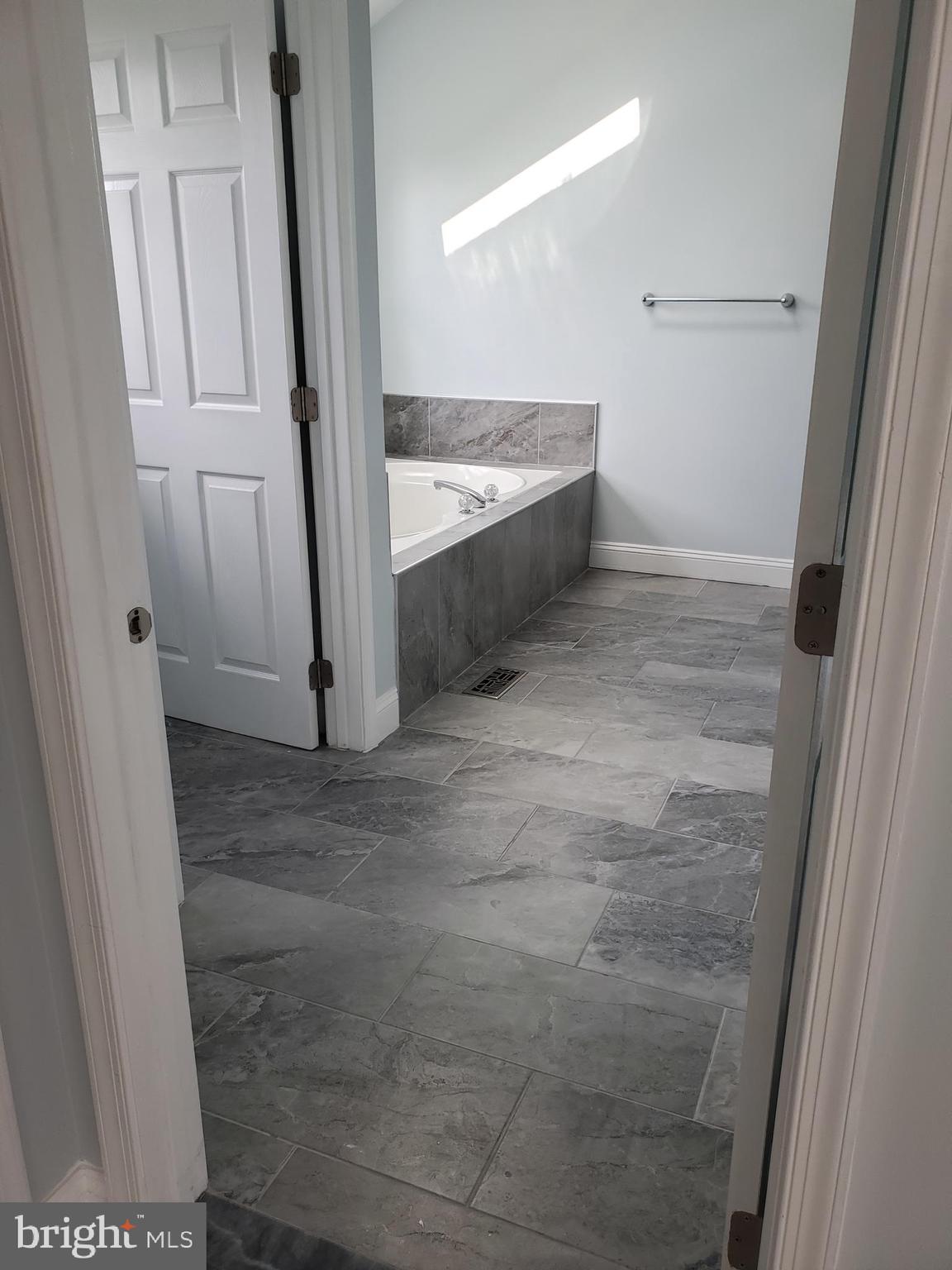 90 Anthony Drive Burlington, NJ 08016 - Photo 69 of 83