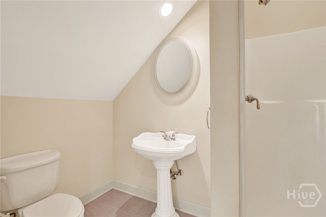 2 Wakefield Place Savannah, GA 31411 - Photo 26 of 45