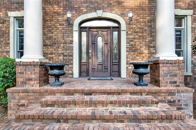 $5,500 | 2 Wakefield Place, Savannah, GA 31411