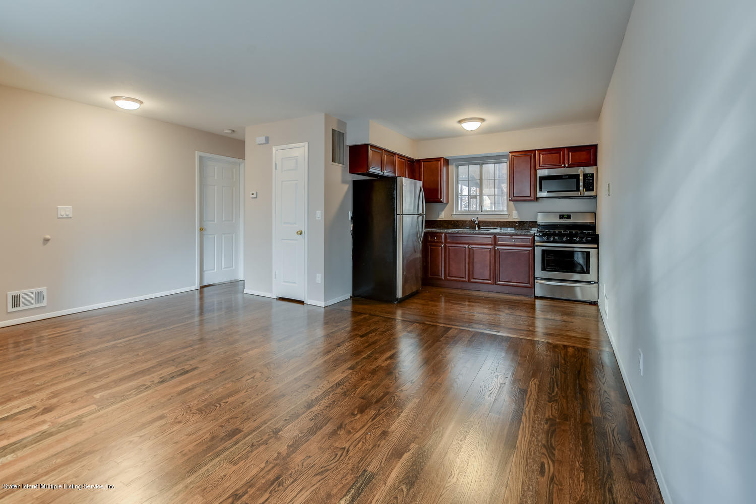 742 Willowbrook Road Staten Island, NY 10314 - Photo 26 of 61 1B Living Room/Kitchen