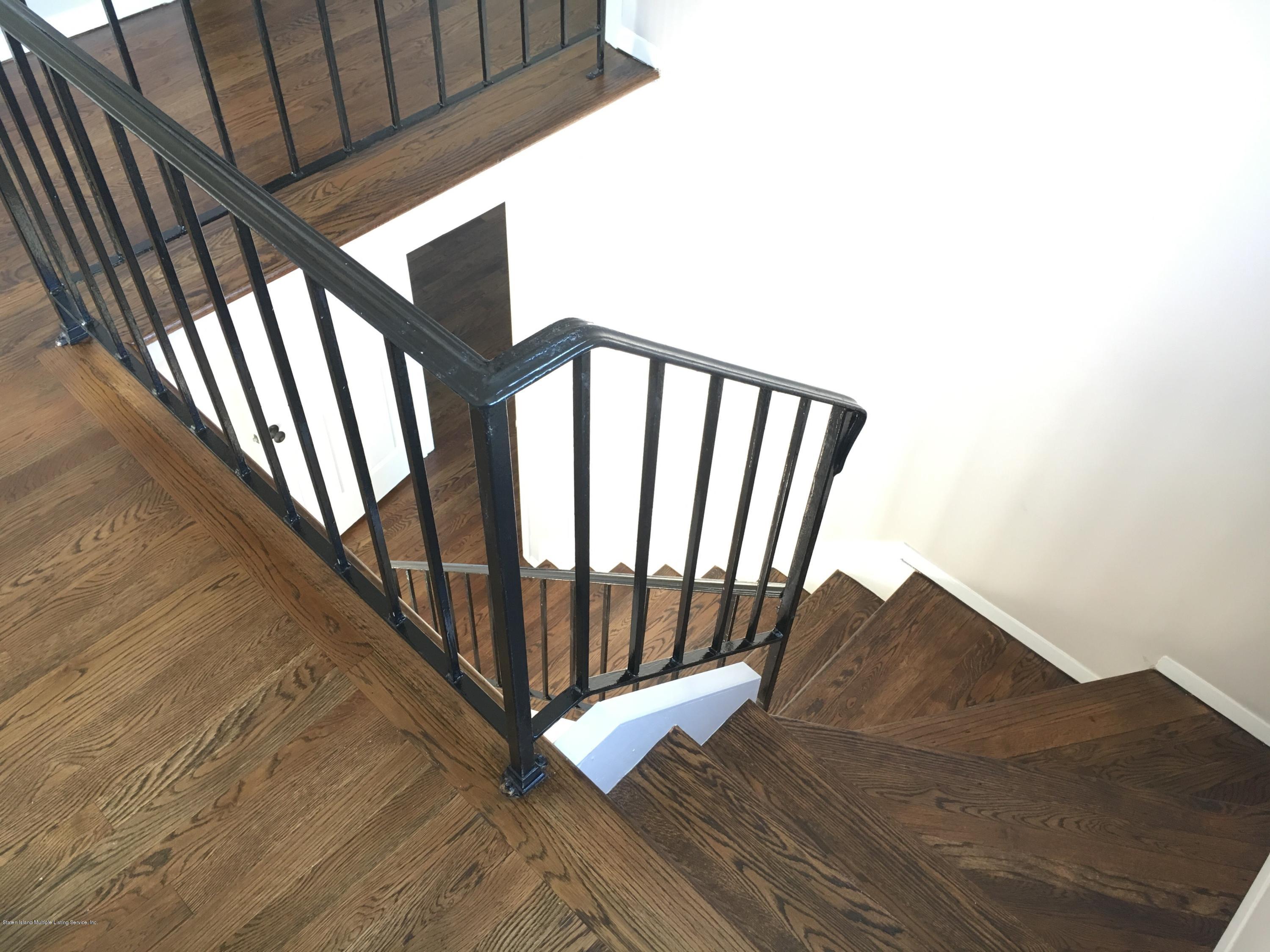 742 Willowbrook Road Staten Island, NY 10314 - Photo 36 of 61 2A 2nd Floor Hall