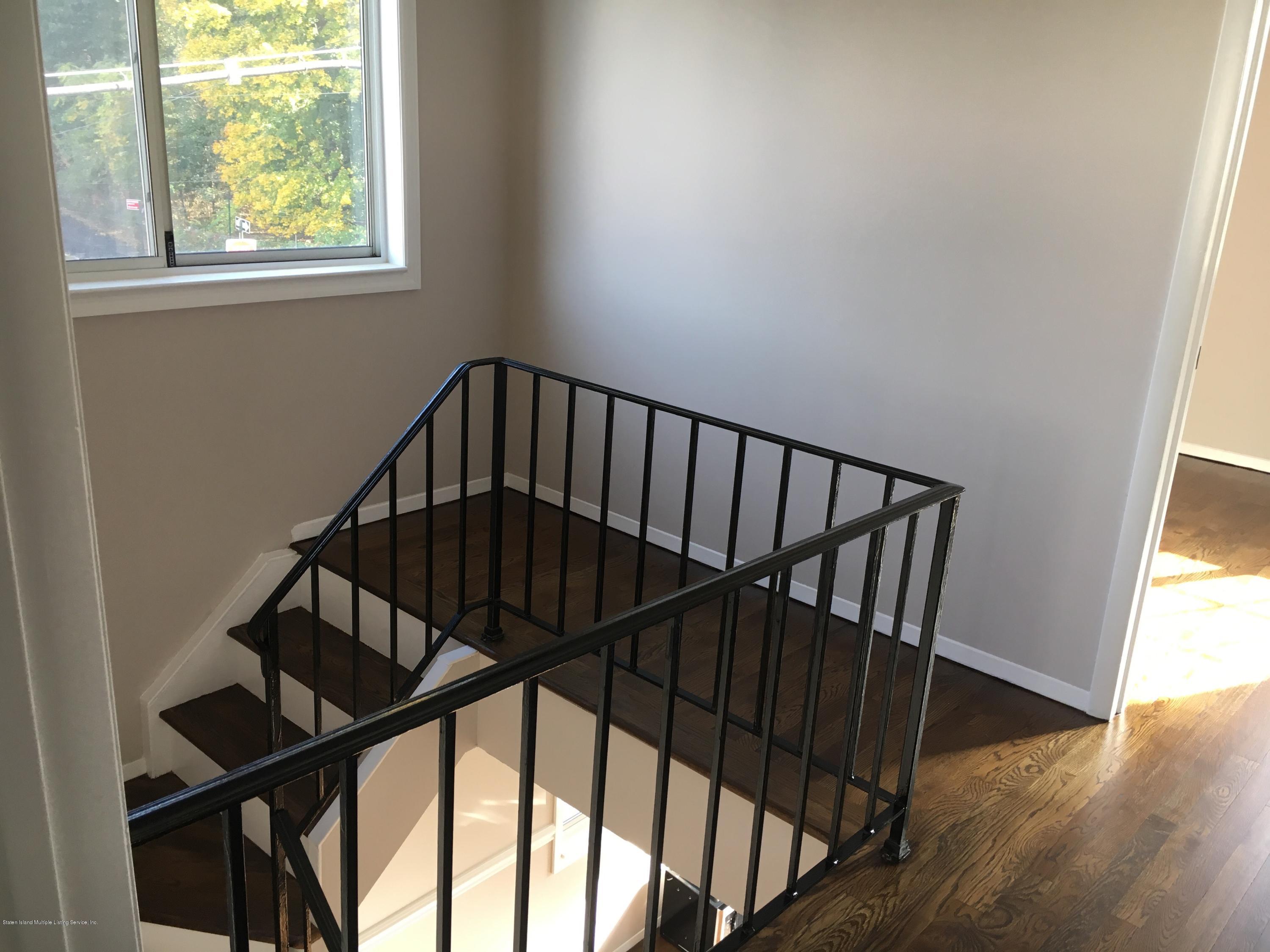 742 Willowbrook Road Staten Island, NY 10314 - Photo 37 of 61 2A 2nd floor Hall