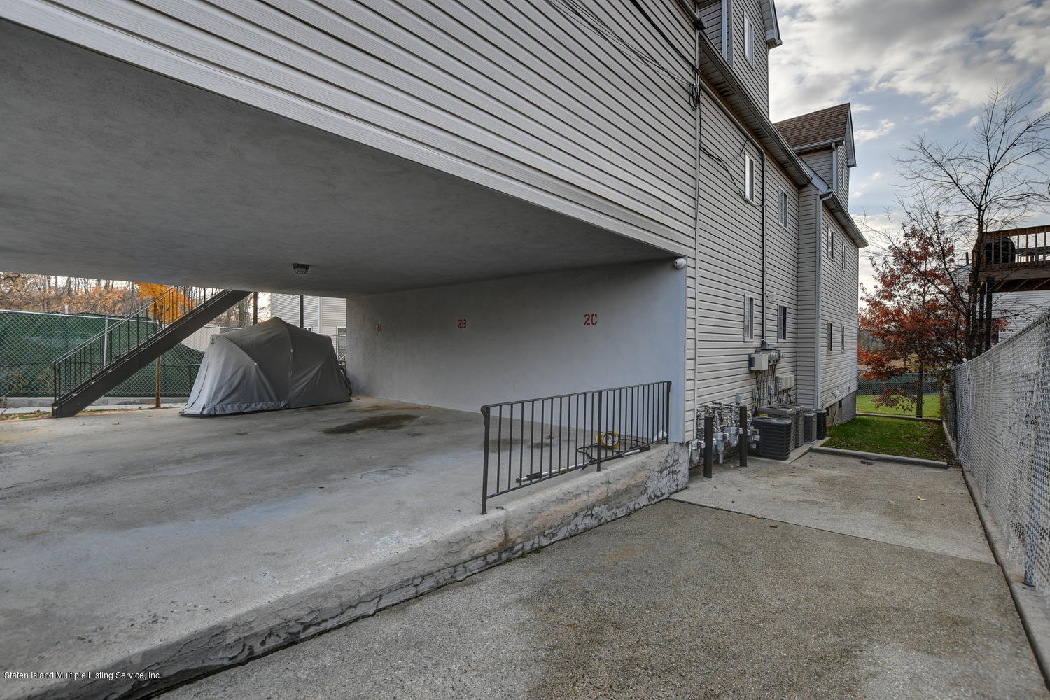 742 Willowbrook Road Staten Island, NY 10314 - Photo 7 of 61 Carport/Extra Driveway