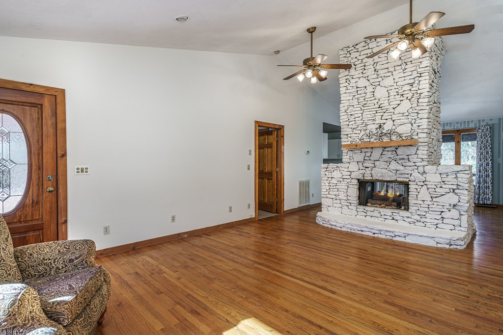 1792 Wolfcreek Road Murphy, NC 28906 - Photo 10 of 54