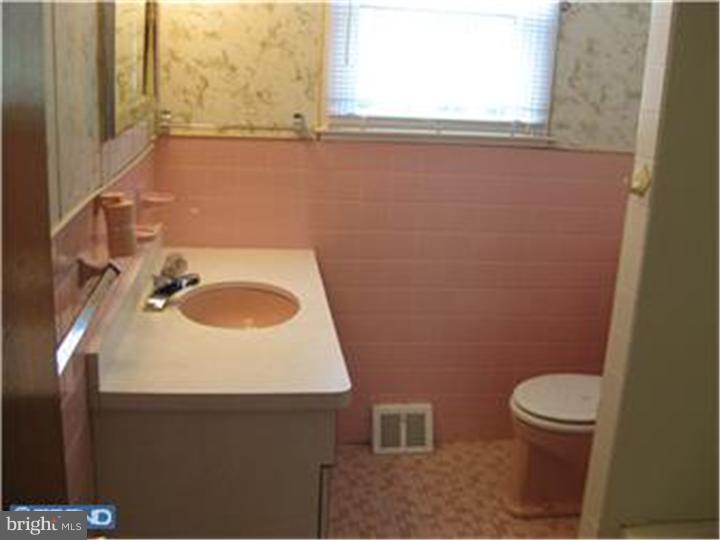 713 Charette Road Philadelphia, PA 19115 - Photo 22 of 22