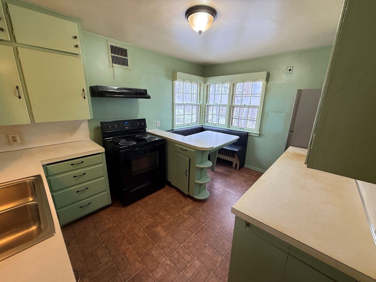 18 20th Street Clintonville, WI 54929 - Photo 12 of 30