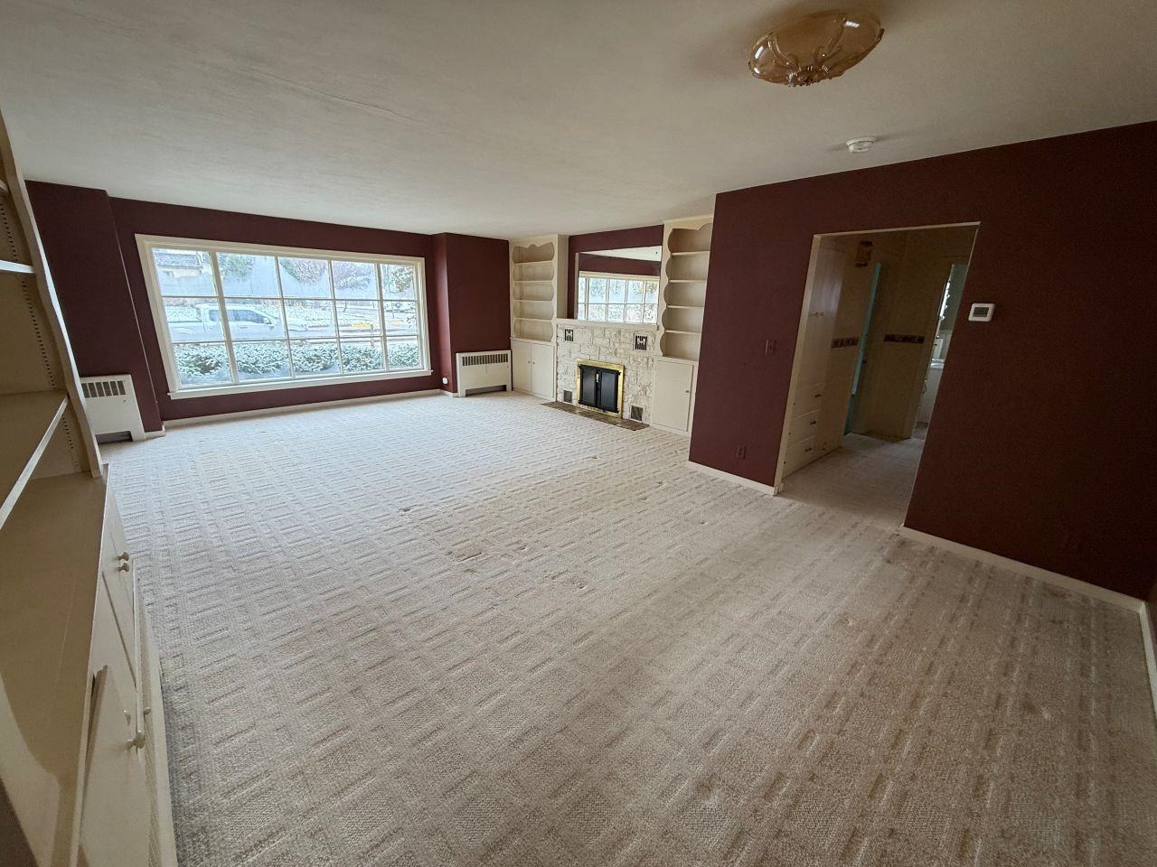 18 20th Street Clintonville, WI 54929 - Photo 2 of 30