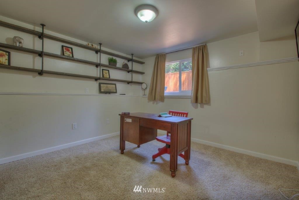 16954 Southeast 149th Street Renton, WA 98059 - Photo 17 of 24