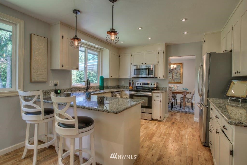 16954 Southeast 149th Street Renton, WA 98059 - Photo 8 of 24